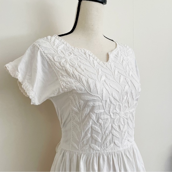 SOLD :: Vintage Embroidered Midi Dress - Picture 3 of 5